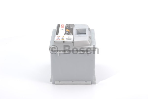 Аккумулятор автомобильный Bosch S5 004 Silver Plus - 61 А/ч (0 092 S50 040) [- +]