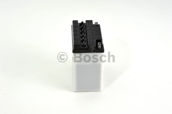 Мотоаккумулятор YB9L-A2 Bosch M4 F27 Fresh pack - 8 А/ч (0 092 M4F 270) [- +]