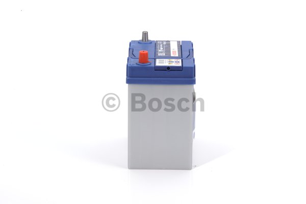 Аккумулятор автомобильный Bosch S4 018 Silver Asia - 40 А/ч тонкие клеммы (0 092 S40 180, B19L) [-+]